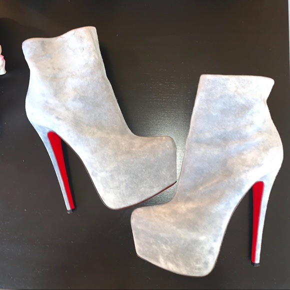 Christian Louboutin 💯 %Authentic - Picture 3 of 15